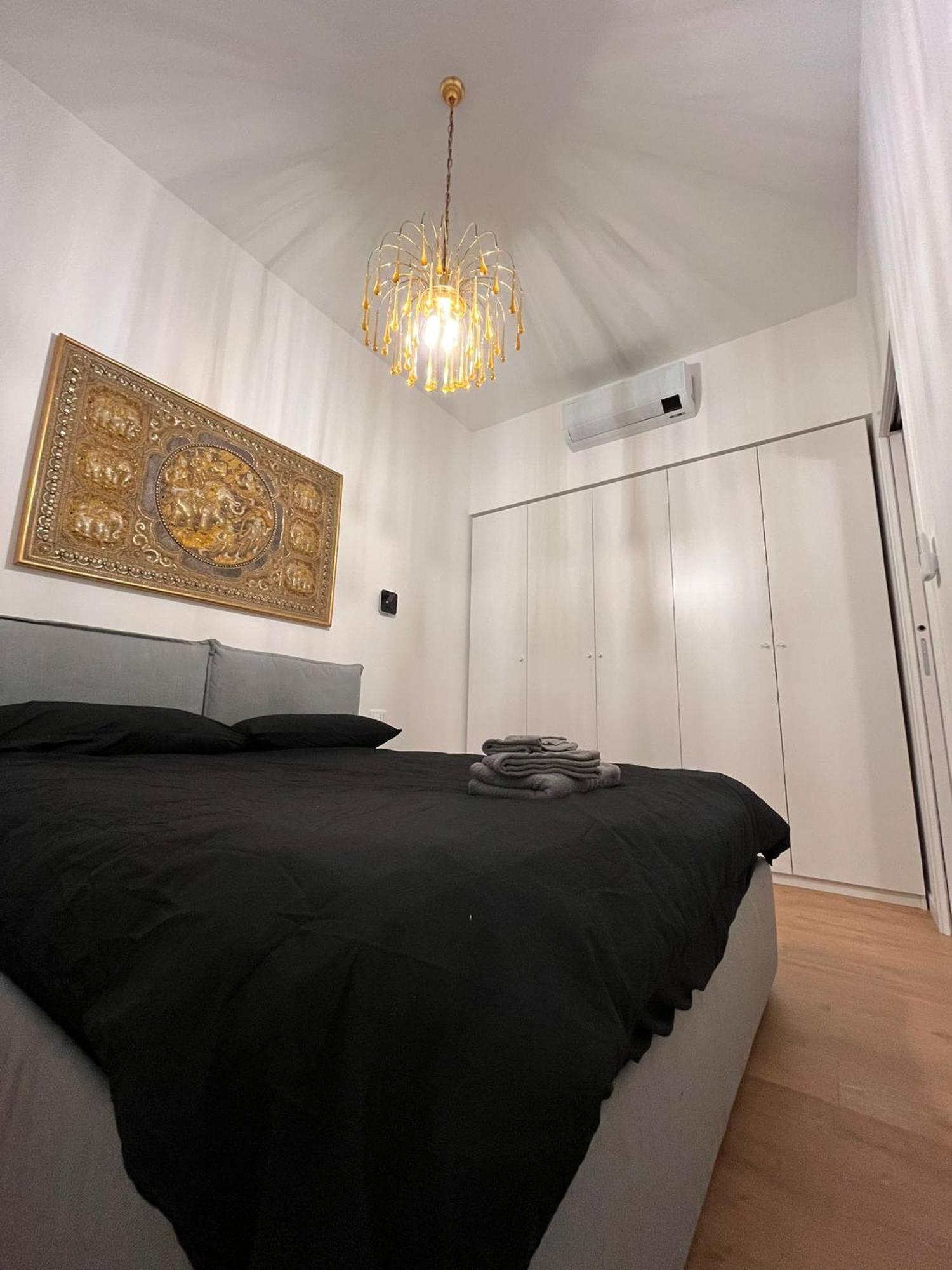Trieste Centrale Luxury Apartament In Stile Moderno מראה חיצוני תמונה