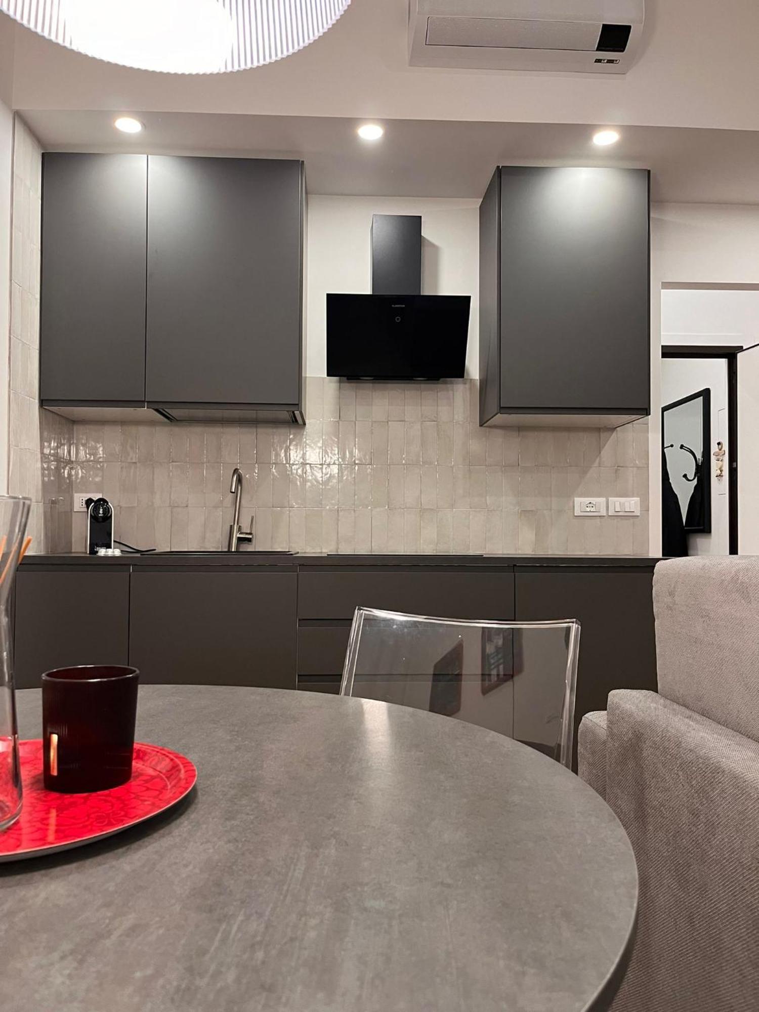 Trieste Centrale Luxury Apartament In Stile Moderno מראה חיצוני תמונה