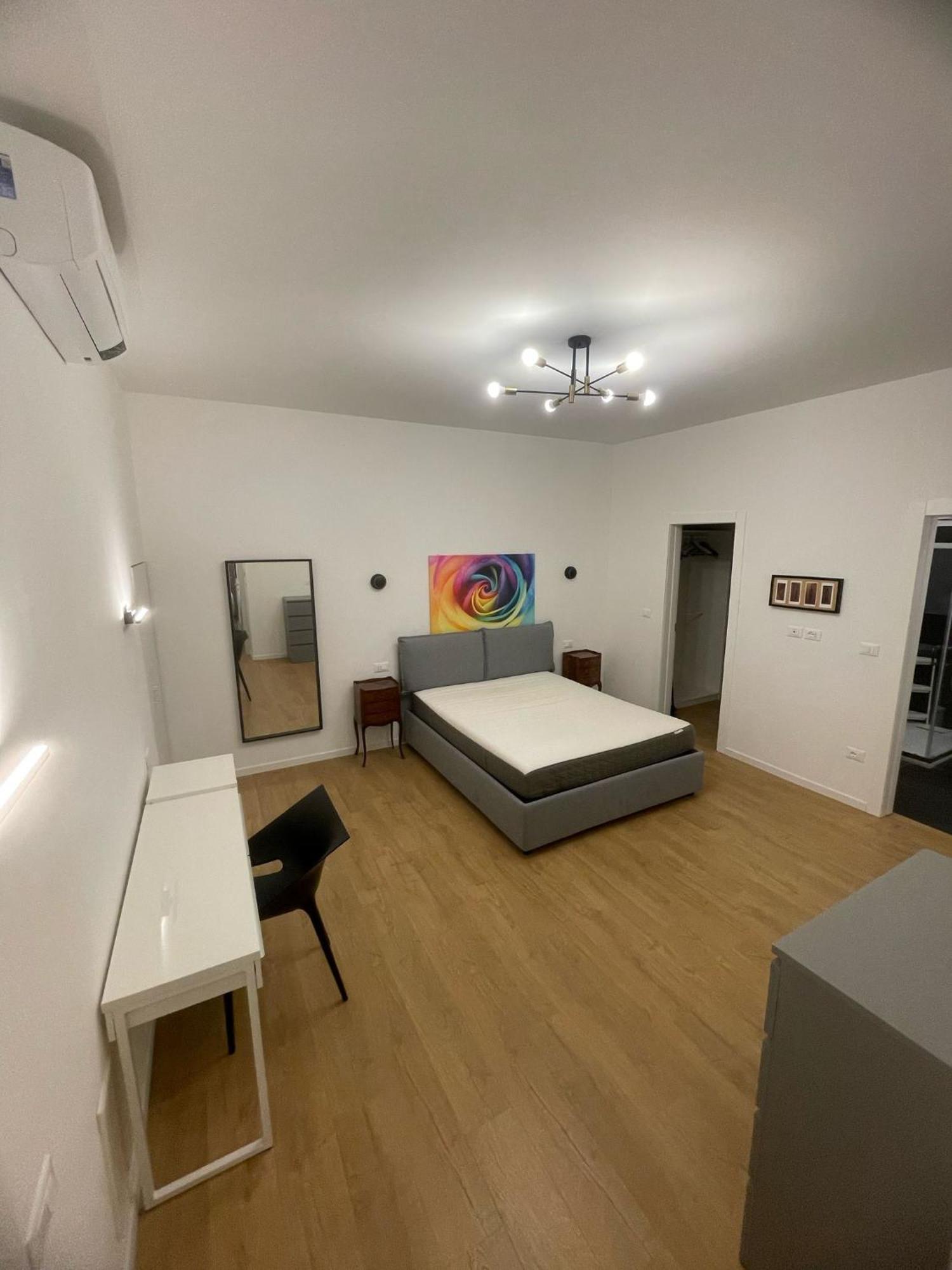 Trieste Centrale Luxury Apartament In Stile Moderno מראה חיצוני תמונה