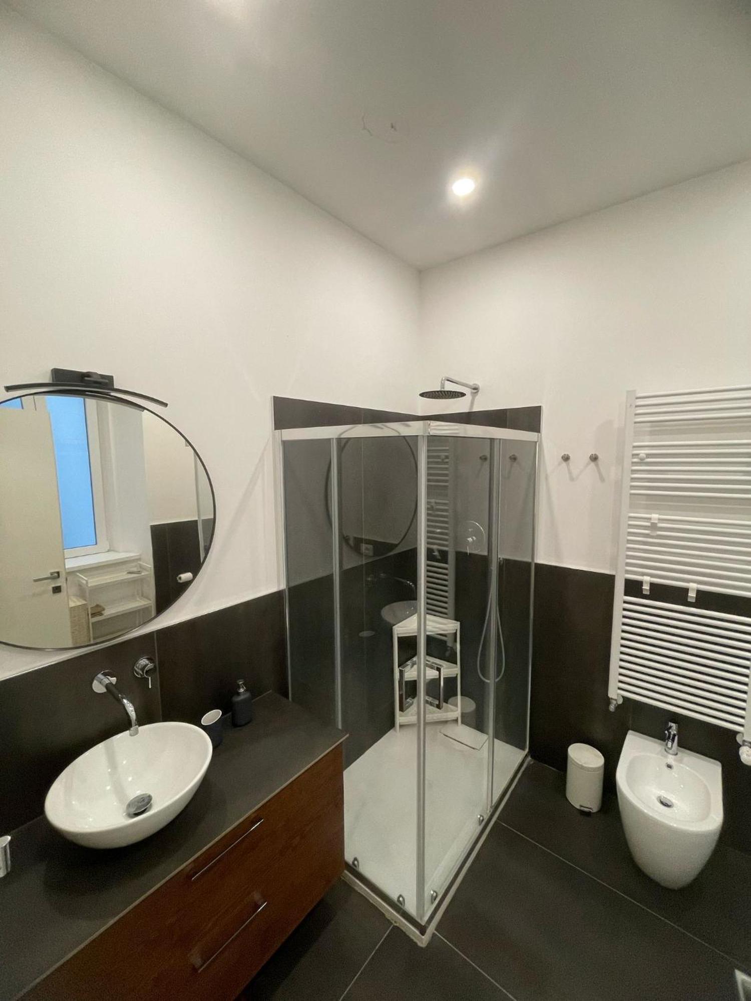 Trieste Centrale Luxury Apartament In Stile Moderno מראה חיצוני תמונה